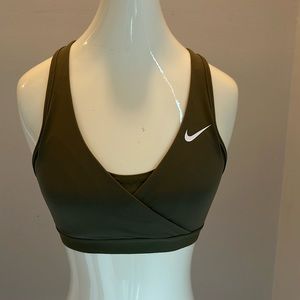 NWOT Nike Sports Bra